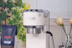 德龙EC885.CR蒸汽半自动咖啡机评测 德龙咖啡机怎么样